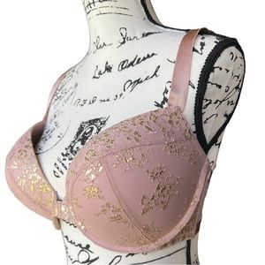 Victoria's Secret size 36DDD  V.s.Pushup blush color with gold flakes (SKU-N9